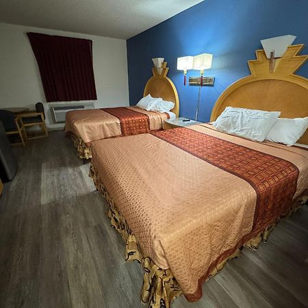 Express Inn Джанкшен Сити Экстерьер фото