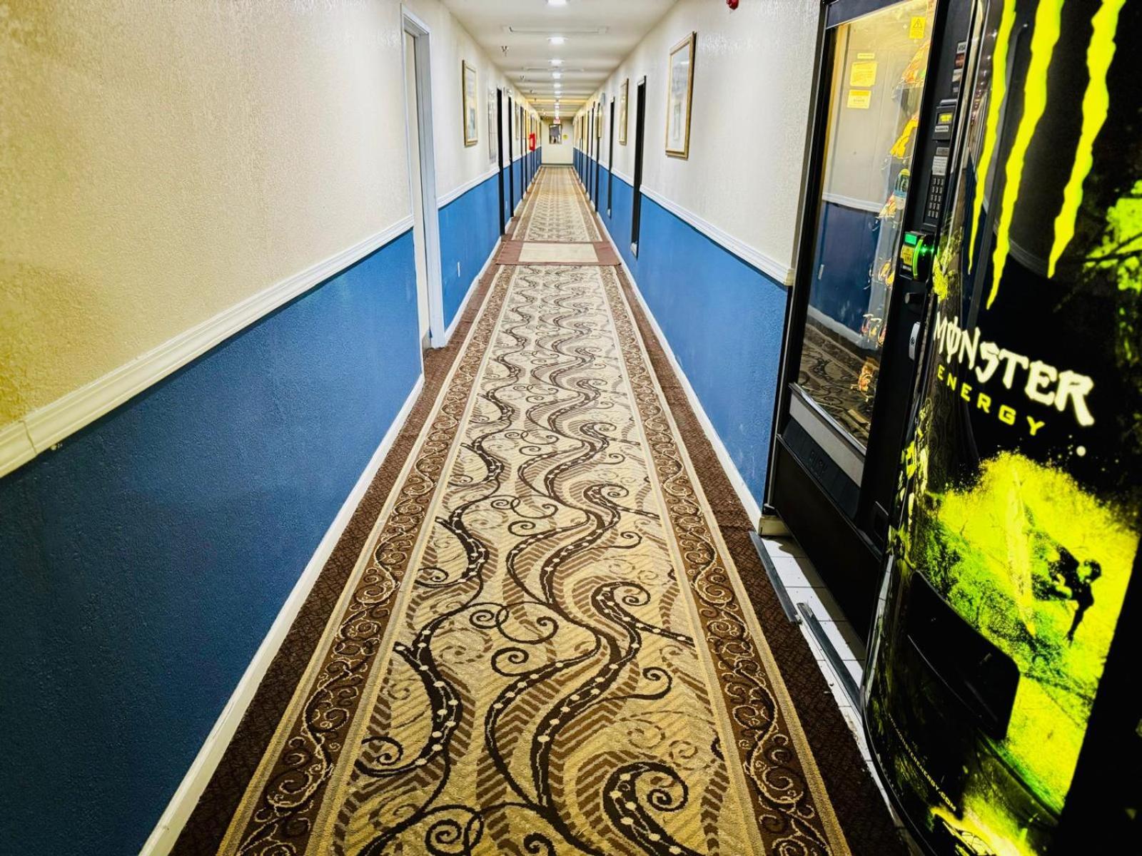 Express Inn Джанкшен Сити Экстерьер фото