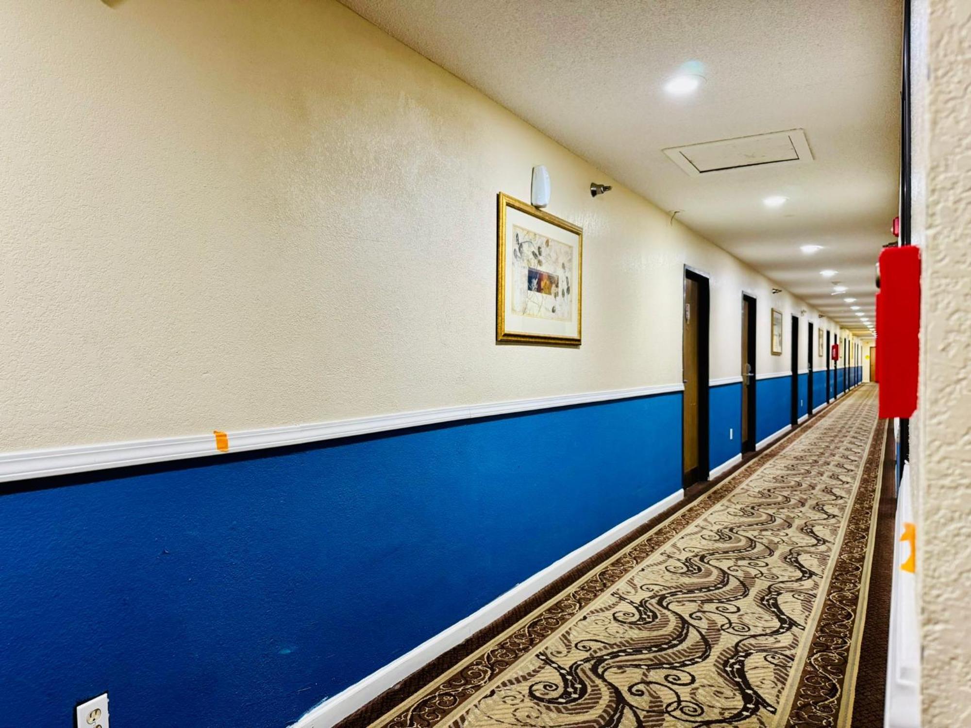 Express Inn Джанкшен Сити Экстерьер фото